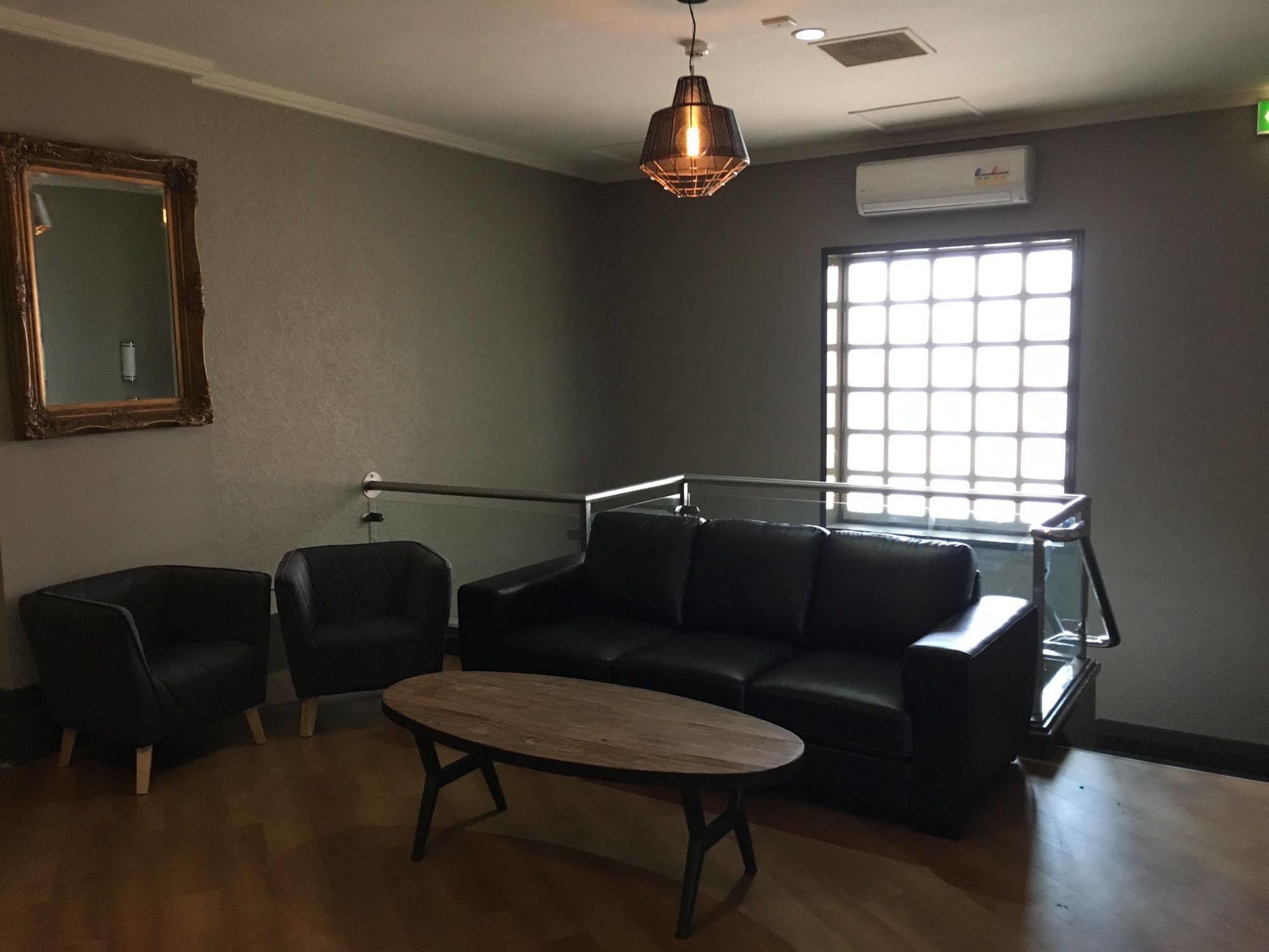 Amaroo Hotel Дабо Екстериор снимка